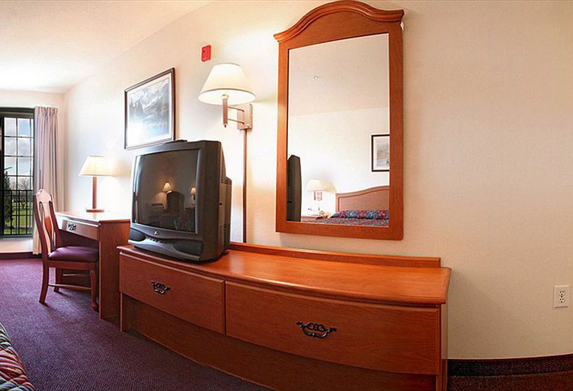 Hotel Ramada Inn & Suites SeaTac  | Seatac | Washington | United States 2