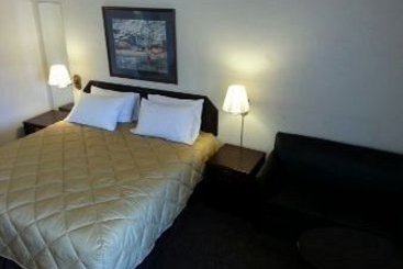 Hotel Ramada Limited Plano  | Plano | Texas | United States 2