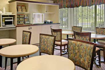 Hotel Travelodge Cincinnati  | Sharonville | Ohio | United States 2