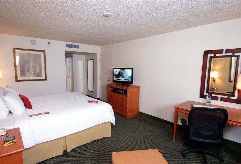 Crowne Plaza Hotel Lenexa Overland Park  | Lenexa | Kansas | United States 9