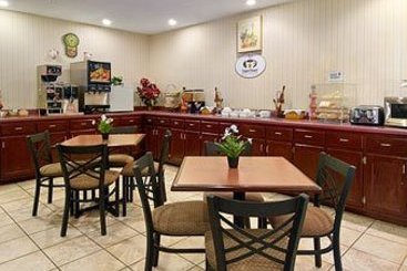 Hotel Super 8 Southaven 