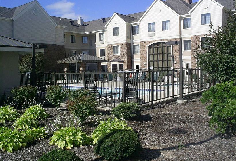 Hotel Staybridge Suites Grand Rapids-Kentwood 