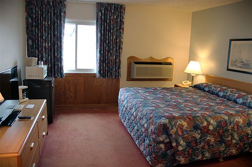 Hotel Groton Inn & Suites  | Groton | Connecticut | United States 7