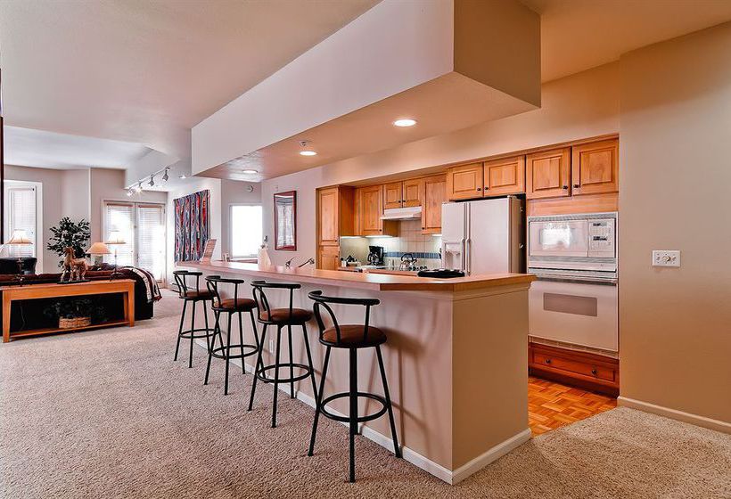 Meadows at EagleRidge Condos by ResortQuest Colorado