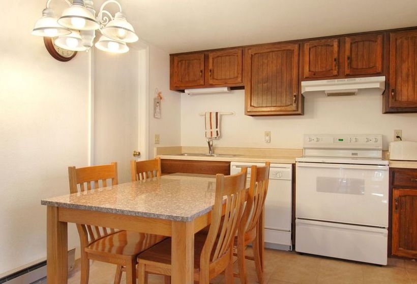 Hotel Red Pines Condos  | Park City | Utah | United States 19