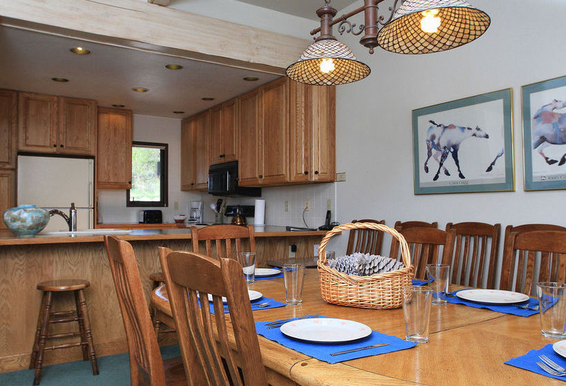 Hotel Storm Meadows Townhomes  | Steamboat Springs | Colorado | United States 6