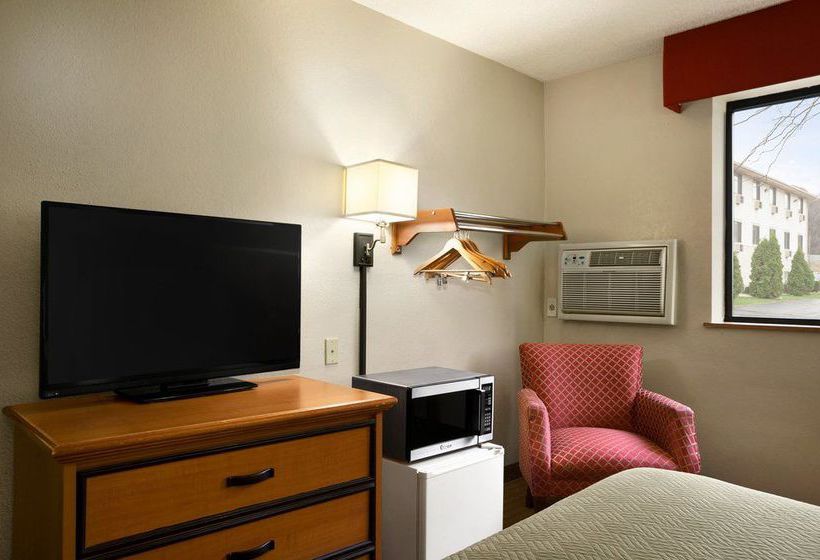 Hotel Travelodge Battle Creek  | Battle Creek | Michigan | United States 5