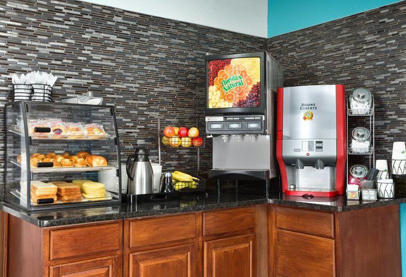 Hotel Travelodge Battle Creek  | Battle Creek | Michigan | United States 8