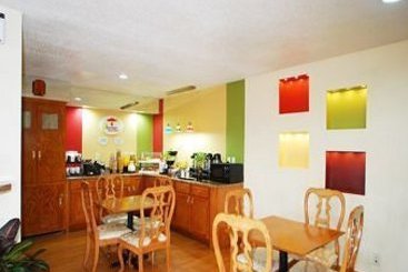 Super 8 Motel Anderson Clemson Area  | Anderson | South Carolina | United States 5