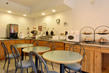 Super 8 Motel Groton Foxwoods Mohega  | Groton | Connecticut | Vereinigte Staaten 2