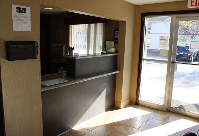 Super 8 Motel Grand Forks  | Grand Forks | North Dakota | United States 1