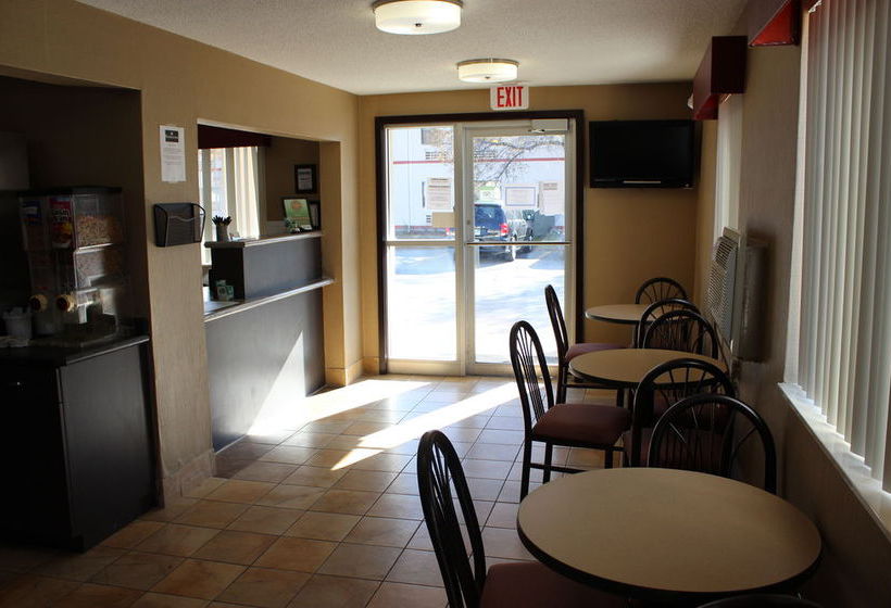 Super 8 Motel Grand Forks  | Grand Forks | North Dakota | United States 3