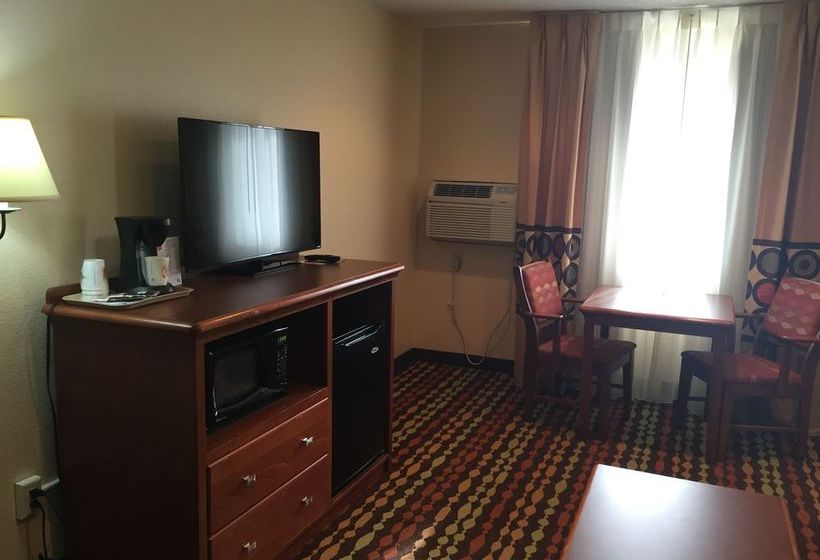 Super 8 Motel Grand Forks  | Grand Forks | North Dakota | United States 9