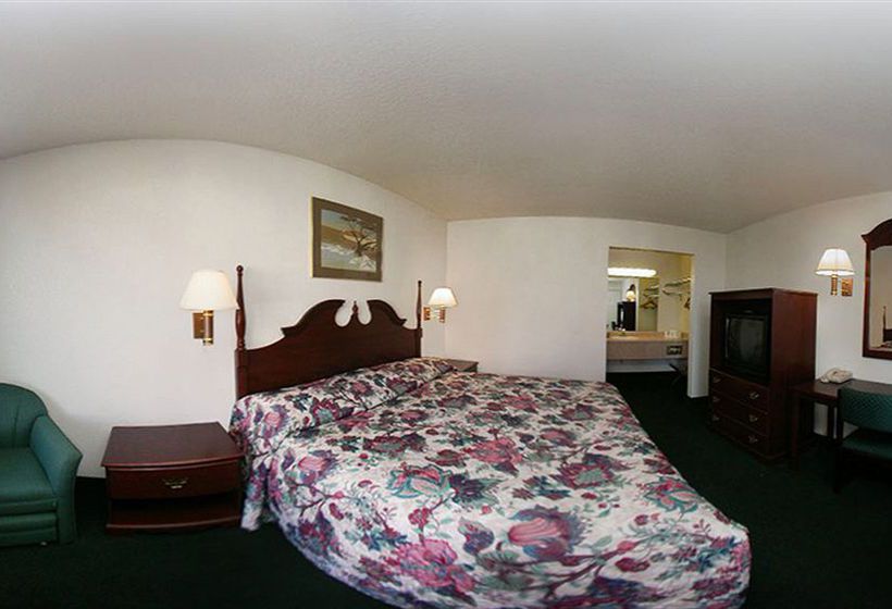 Hotel Super 8 Oklahoma Fairgrounds  | Oklahoma City | Oklahoma | United States 2