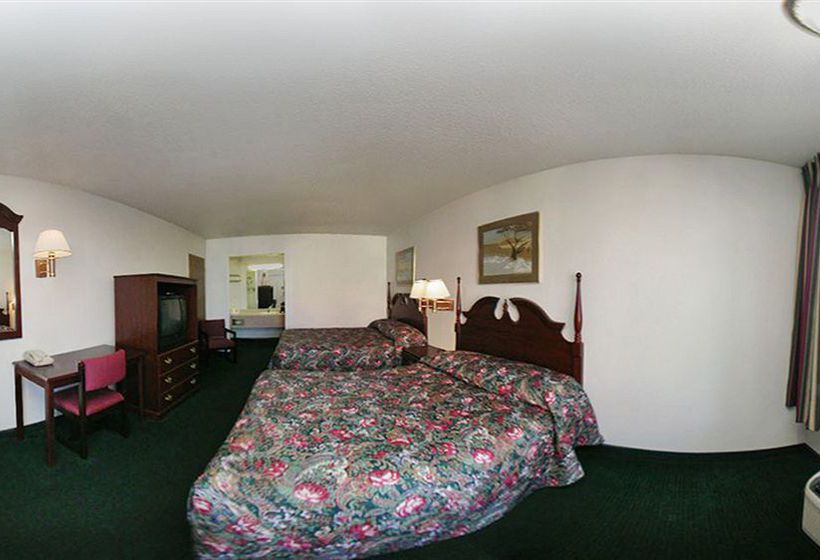 Hotel Super 8 Oklahoma Fairgrounds  | Oklahoma City | Oklahoma | United States 3