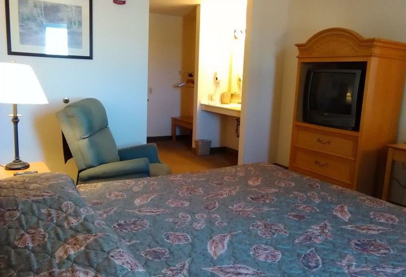 Super 8 Motel Urbana  | Urbana | Iowa | United States 9