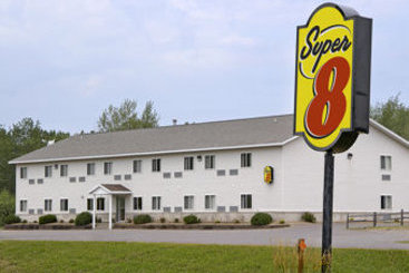 Motel Super 8 Phillips