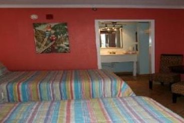 Sea & Breeze Hotel & Condo  | Tybee Island | Georgia | United States 1