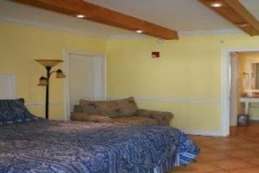 Sea & Breeze Hotel & Condo  | Tybee Island | Georgia | United States 7