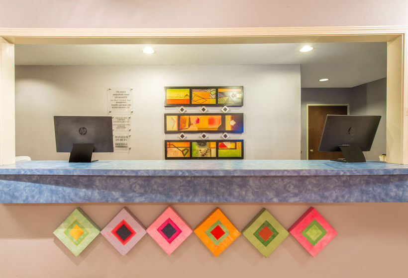 Super 8 Motel - Lake Charles Sulphur  | Lake Charles | Louisiana | United States 2