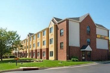 Super 8 Motel Overland Park  | Overland Park | Kansas | United States 3