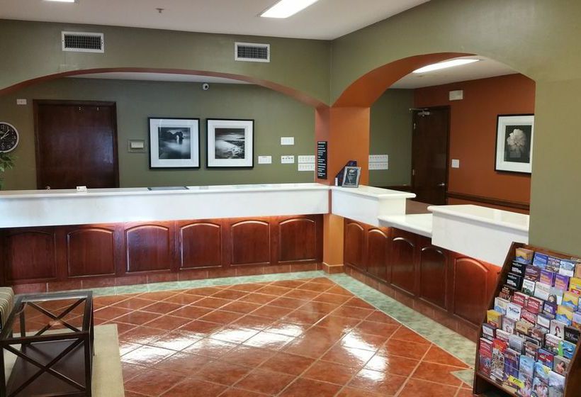 Hotel Super 8 Weslaco 