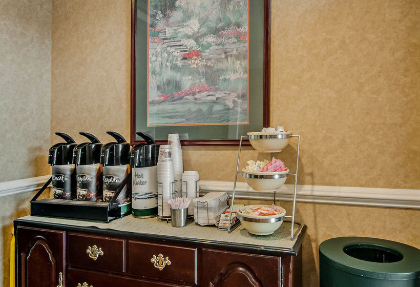 Hotel Jameson Inn Harrisonburg  | Harrisonburg | Virginia | United States 3