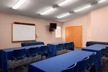 Hotel Signature Inn Muncie  | Muncie | Indiana | United States 9