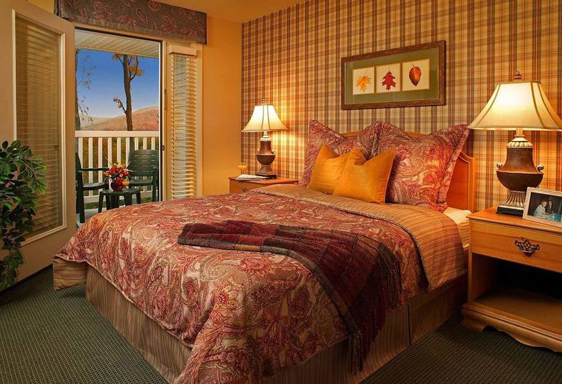 Hotel Vacation Village at Berkshires 