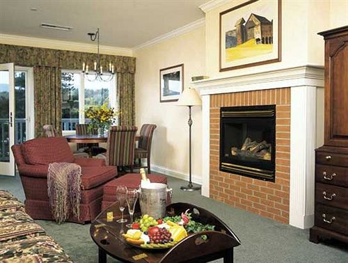 Hotel Stoweflake Mountain Resort & Spa  | Stowe | Vermont | United States 11