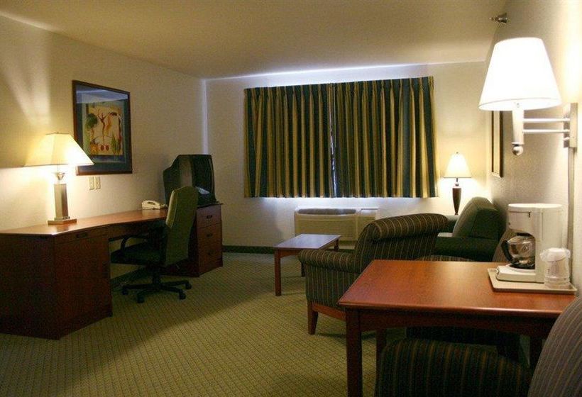 Hotel Crossings by GrandStay Inn & Suites Becker  | Becker | Minnesota | United States 11