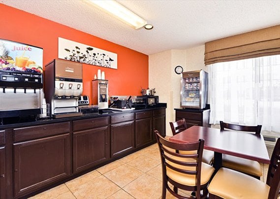 Hotel Sleep Inn Billings  | Billings | Montana | United States 9