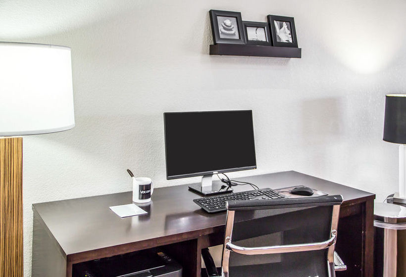 Hotel Sleep Inn, Inn & Suites  | Oklahoma City | Oklahoma | United States 6