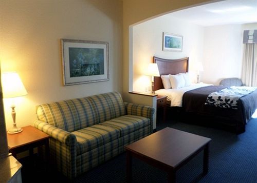 Hotel Sleep Inn & Suites Chesapeake  | Chesapeake | Virginia | United States 13