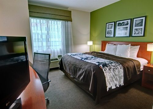 Hotel Sleep Inn , Inn & Suites  | Winchester | Virginia | United States 6