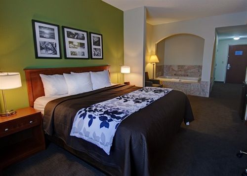 Hotel Sleep Inn , Inn & Suites  | Winchester | Virginia | United States 8