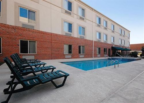 Hotel Sleep Inn , Inn & Suites  | Danville | Virginia | United States 19