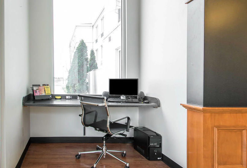 Hotel Sleep Inn ,inn & Suites  | Sheboygan | Wisconsin | United States 12