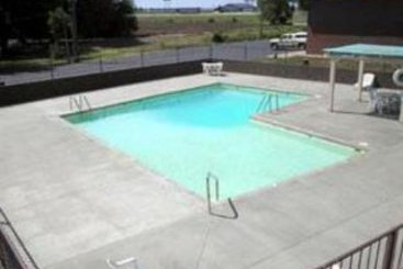 Hotel Econo Lodge Salina  | Salina | Kansas | United States 7