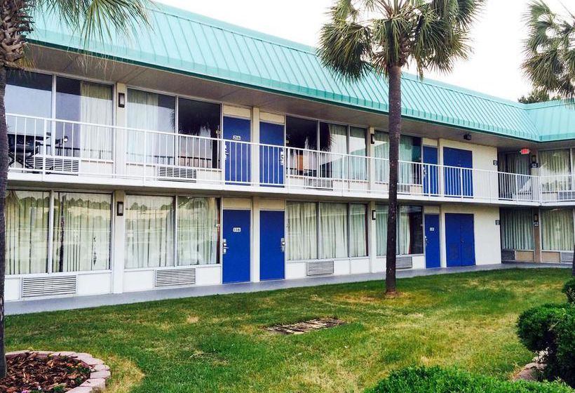 Hotel Travelodge Tifton GA  | Tifton | Georgia | United States 7