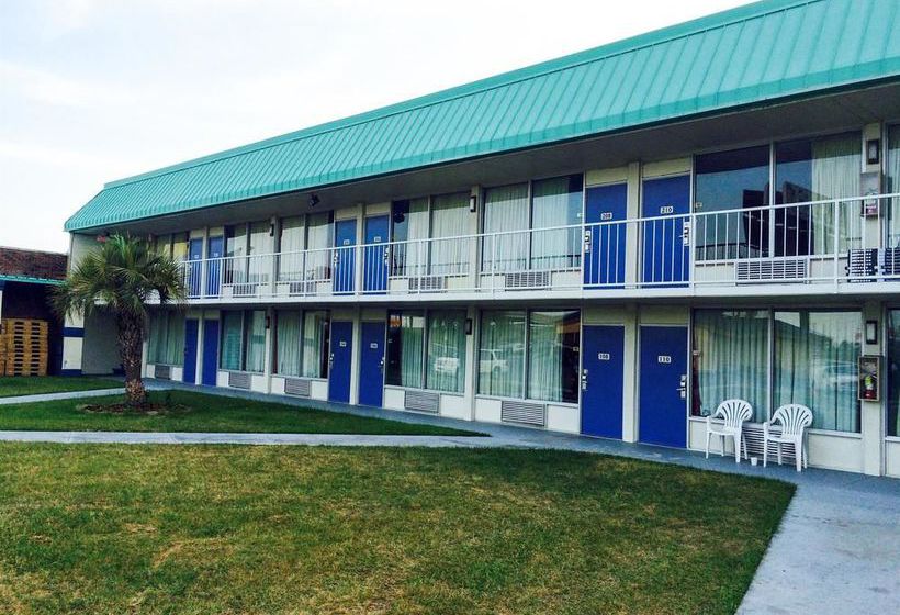 Hotel Travelodge Tifton GA  | Tifton | Georgia | United States 8