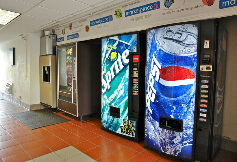 Hotel Oshkosh Lodge  | Oshkosh | Wisconsin | United States 12