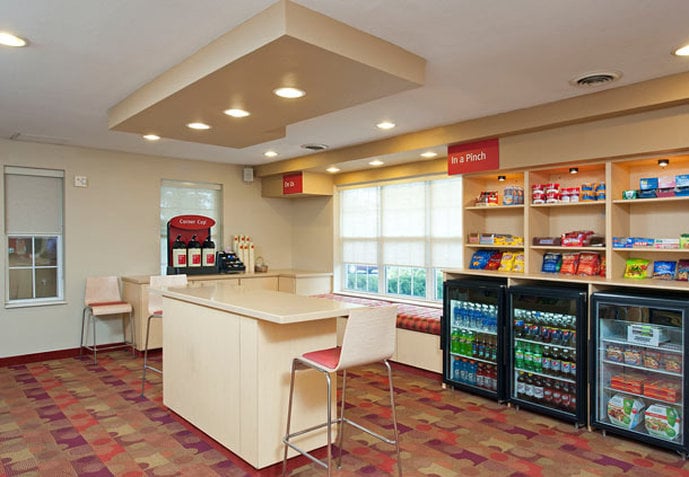 Hotel TownePlace Suites by Marriott Bloomington West  | Bloomington | Indiana | United States 3