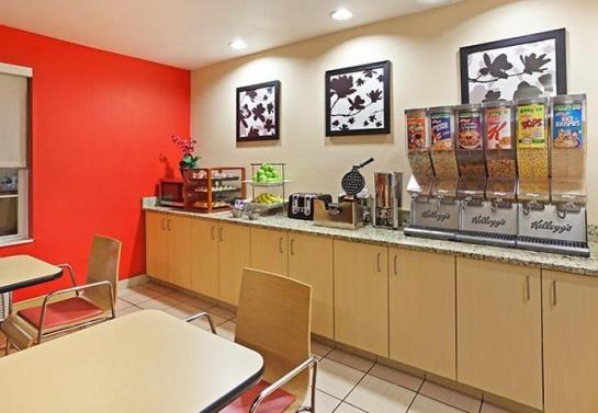 Hotel TownePlace Suites by Marriott Charlotte Arrowood  | Charlotte | North Carolina | United States 12