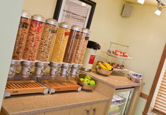 Hotel TownePlace Suites By Marriott Detroit Dearborn  | Dearborn | Michigan | United States 12