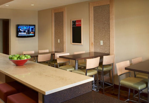 Hotel TownePlace Suites by Marriott Detroit Novi  | Novi | Michigan | United States 19