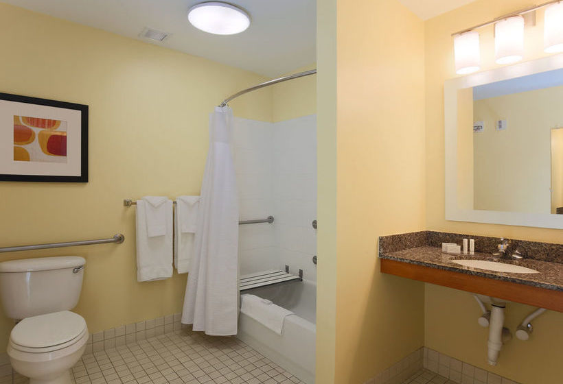 Hotel TownePlace Suites by Marriott Lubbock  | Lubbock | Texas | United States 10