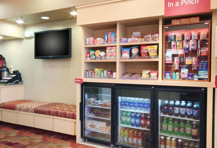 Hotel TownePlace Suites by Marriott Lubbock  | Lubbock | Texas | United States 2