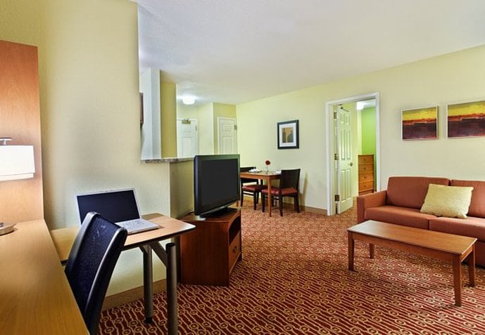 Hotel TownePlace Suites Savannah Midtown  | Savannah | Georgia | United States 3