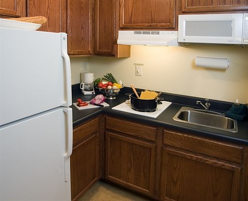 Hotel Home-Towne Suites Bowling Green  | Bowling Green | Kentucky | United States 11